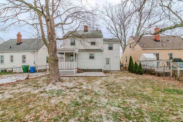 408 E 322nd Street, Willowick, OH 44095
