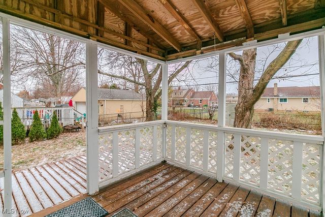 408 E 322nd Street, Willowick, OH 44095