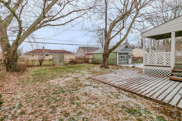 408 E 322nd Street, Willowick, OH 44095