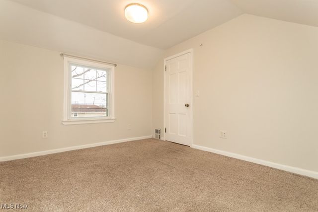 408 E 322nd Street, Willowick, OH 44095