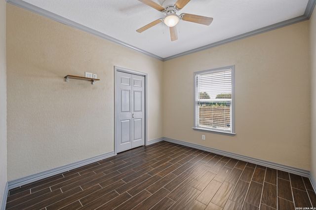 25375 Whispering Winds Dr, San Antonio, TX 78264