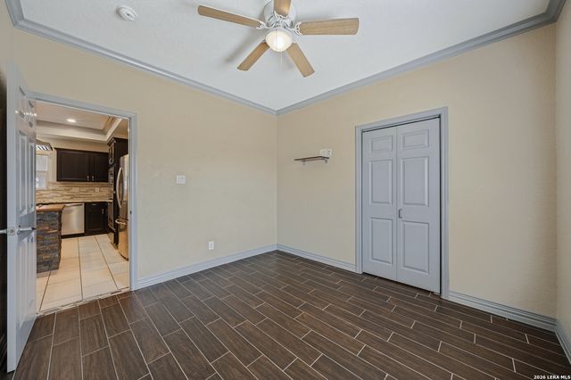25375 Whispering Winds Dr, San Antonio, TX 78264