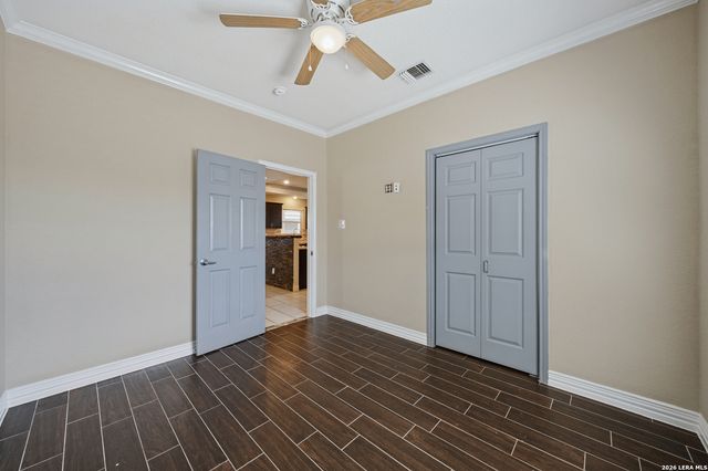 25375 Whispering Winds Dr, San Antonio, TX 78264