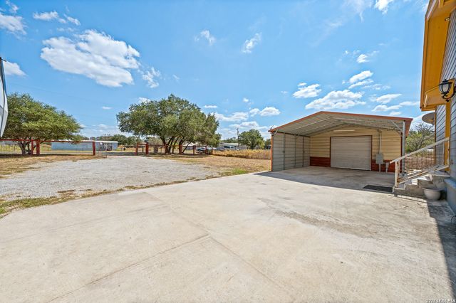 25375 Whispering Winds Dr, San Antonio, TX 78264