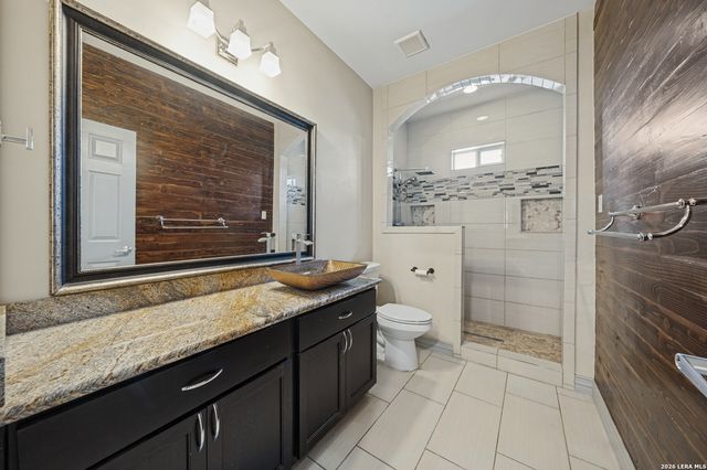 25375 Whispering Winds Dr, San Antonio, TX 78264