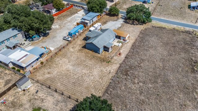 25375 Whispering Winds Dr, San Antonio, TX 78264
