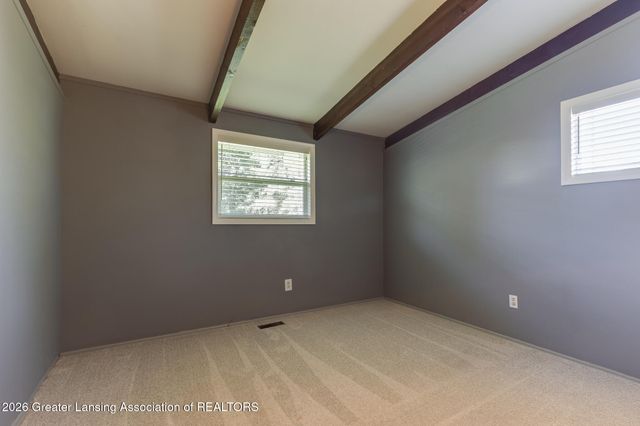 1317 Buckingham Road, Haslett, MI 48840