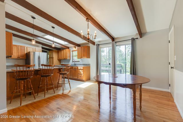 1317 Buckingham Road, Haslett, MI 48840