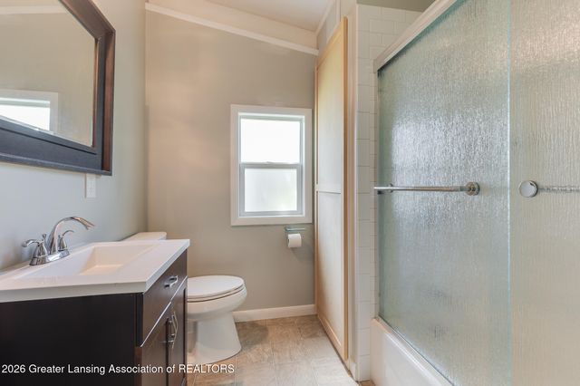 1317 Buckingham Road, Haslett, MI 48840