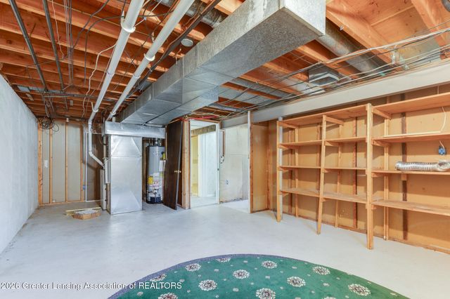 1317 Buckingham Road, Haslett, MI 48840