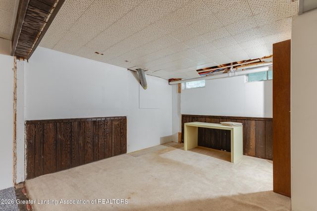 1317 Buckingham Road, Haslett, MI 48840