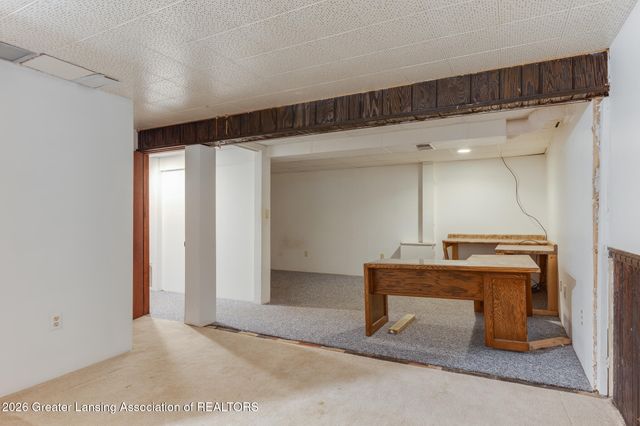 1317 Buckingham Road, Haslett, MI 48840