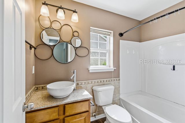 16 Harbison Pl, Beaufort, SC 29906
