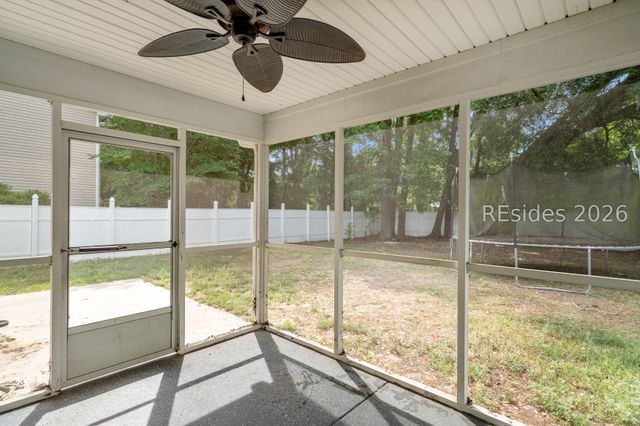 16 Harbison Pl, Beaufort, SC 29906