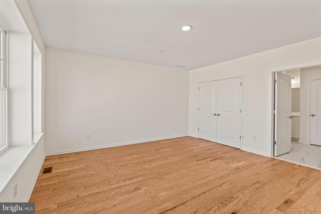 2306 PALERMO DR, Philadelphia, PA 19145