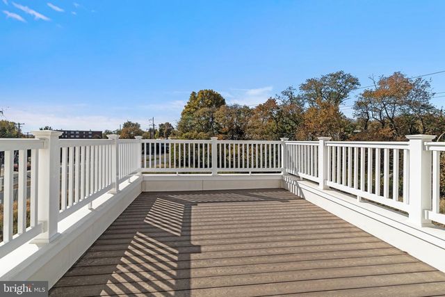 2306 PALERMO DR, Philadelphia, PA 19145