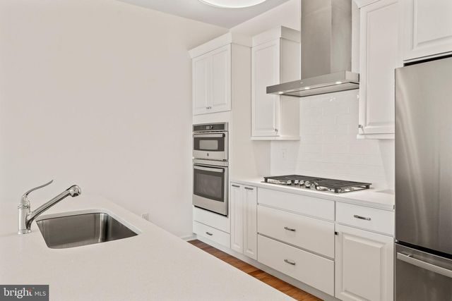 2306 PALERMO DR, Philadelphia, PA 19145