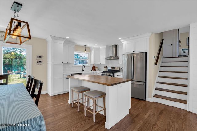 38 Alan Terrace, Howell, NJ 07731