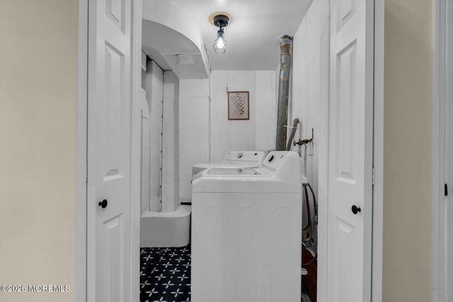 38 Alan Terrace, Howell, NJ 07731