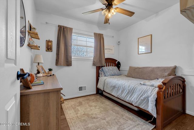 38 Alan Terrace, Howell, NJ 07731