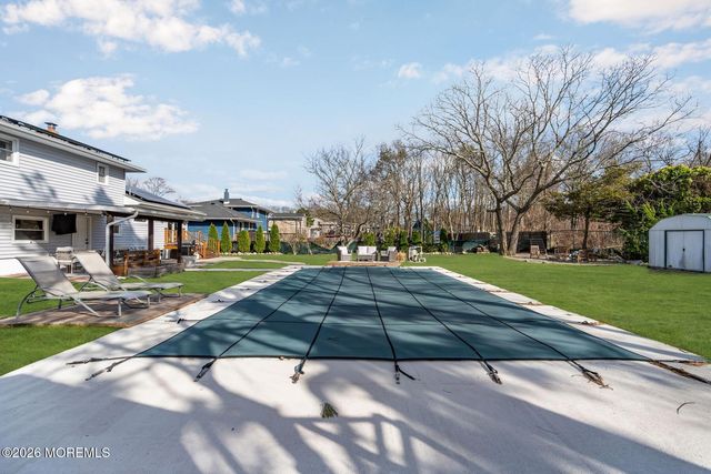 38 Alan Terrace, Howell, NJ 07731