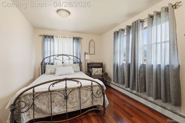 23426 Lynnhurst Street, Macomb Township, MI 48042