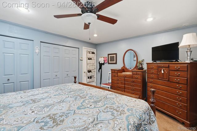 23426 Lynnhurst Street, Macomb Township, MI 48042