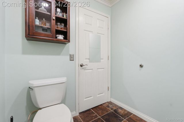 23426 Lynnhurst Street, Macomb Township, MI 48042