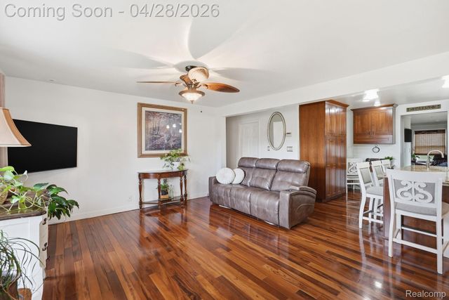 23426 Lynnhurst Street, Macomb Township, MI 48042