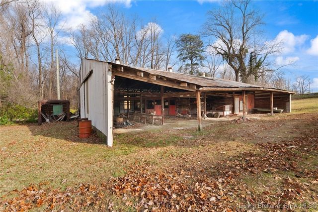 4218 Helen Dr, Jeffersonville, IN 47130