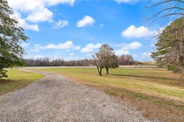 4218 Helen Dr, Jeffersonville, IN 47130