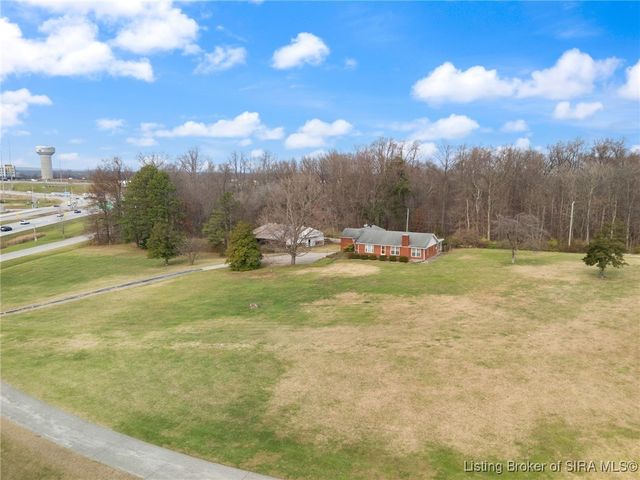 4218 Helen Dr, Jeffersonville, IN 47130