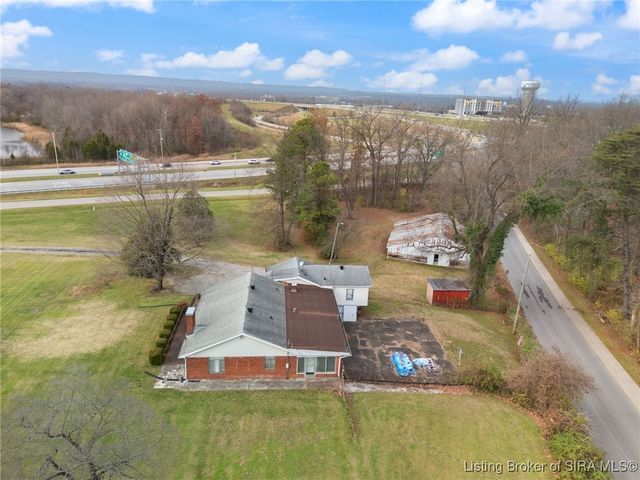 4218 Helen Dr, Jeffersonville, IN 47130