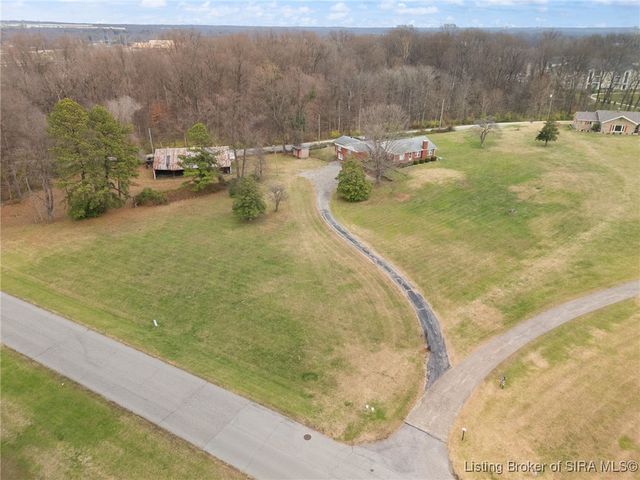 4218 Helen Dr, Jeffersonville, IN 47130