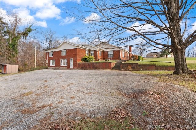 4218 Helen Dr, Jeffersonville, IN 47130