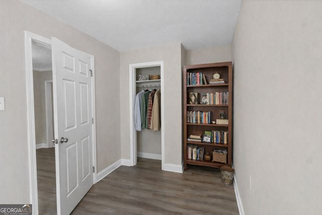 971 Sims Avenue NW, Atlanta, GA 30318