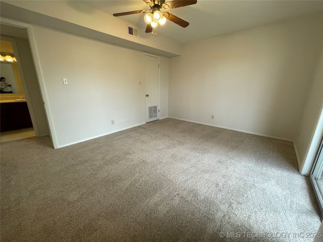 7333 S Yale Avenue 209, Tulsa, OK 74136