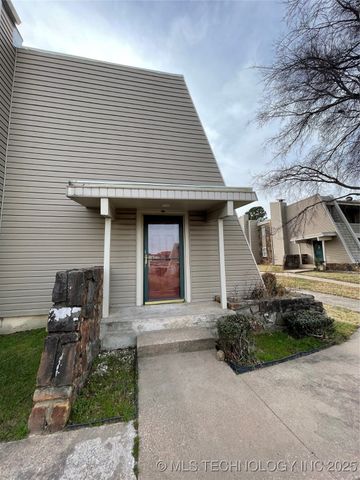 7333 S Yale Avenue 209, Tulsa, OK 74136