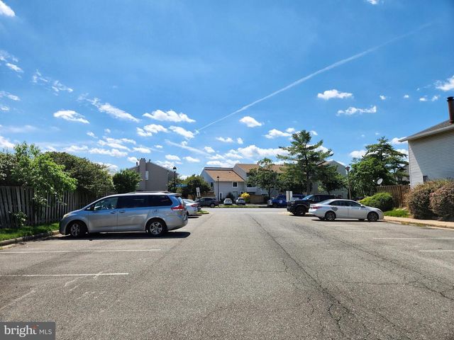 8688 VILLAGE SQUARE, Alexandria, VA 22309