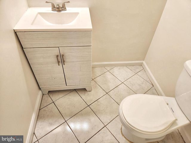 8688 VILLAGE SQUARE, Alexandria, VA 22309
