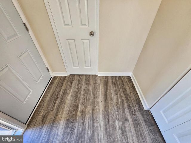 8688 VILLAGE SQUARE, Alexandria, VA 22309