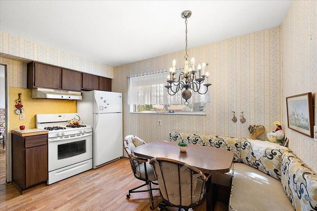 764 Manor Drive, Milford, MI 48381