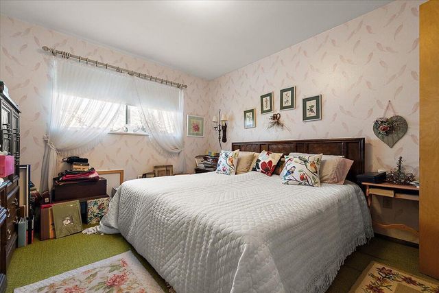 764 Manor Drive, Milford, MI 48381