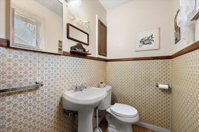 764 Manor Drive, Milford, MI 48381