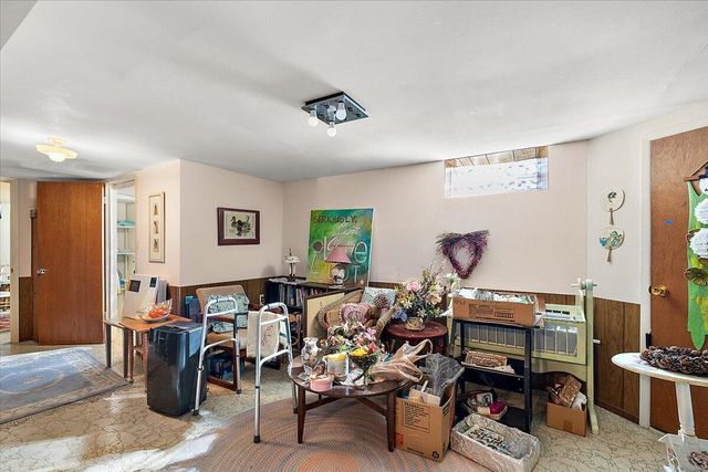 764 Manor Drive, Milford, MI 48381