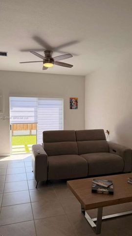 29214 SW 163rd Court, Homestead, FL 33033