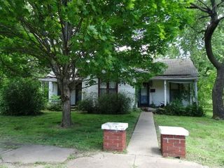 309-311 N Lyon Street, Butler, MO 64730