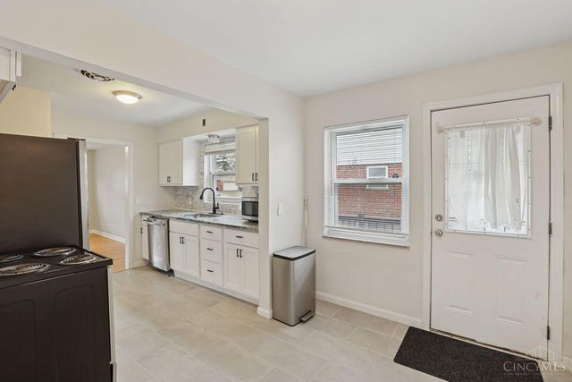 7873 Bobolink Drive, Cincinnati, OH 45224