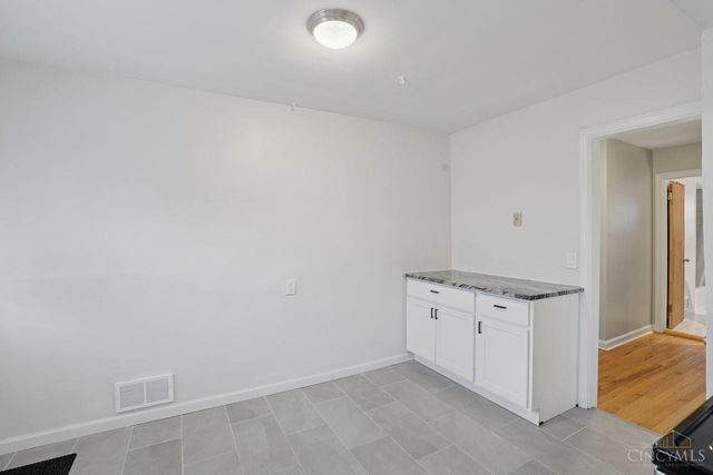 7873 Bobolink Drive, Cincinnati, OH 45224