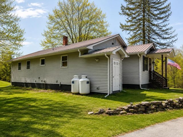 591 Sweet Hollow Road, Sheldon, VT 05483